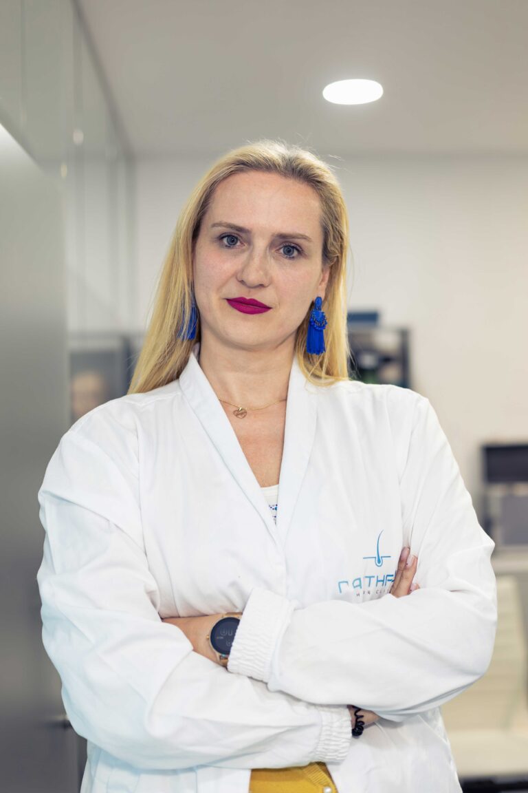 Portrait of Dr Cristina Sá, Clinical Director of Faithful Hair Clinic