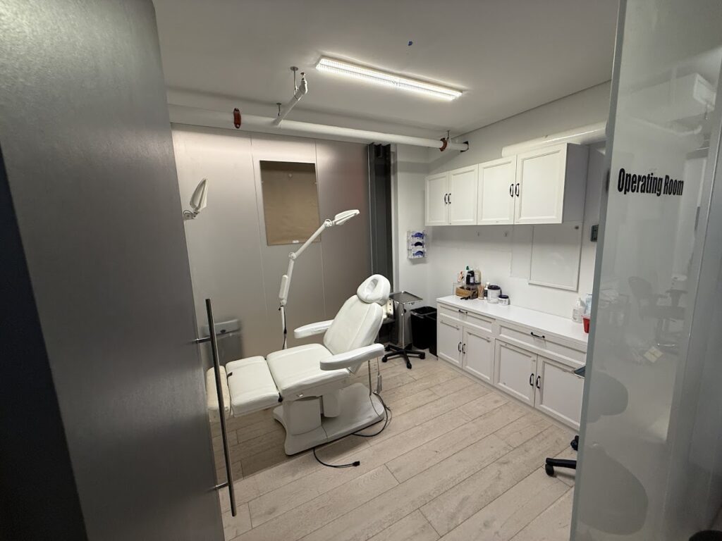 Maxim Hair Restoration & Transplants – New York City — clinic photo from Google Maps