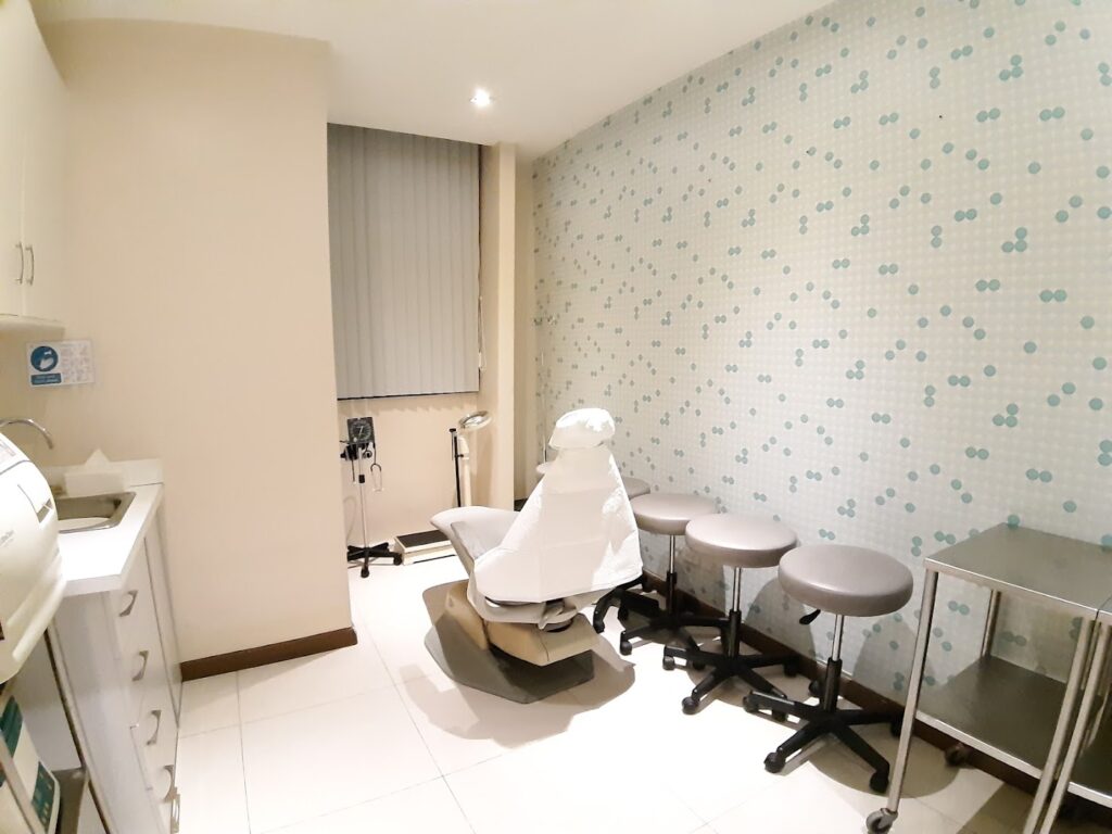 Maxim Hair Restoration & Transplants – Manila, Philippines gallery photo