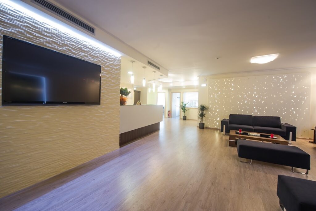 Advanced Hair Clinics gallery photo