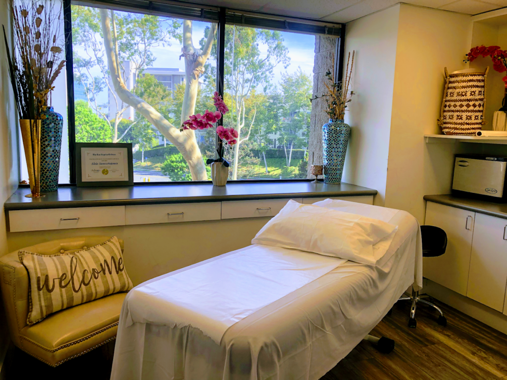 SMP Hair Clinic The Queen Of Scalp gallery photo