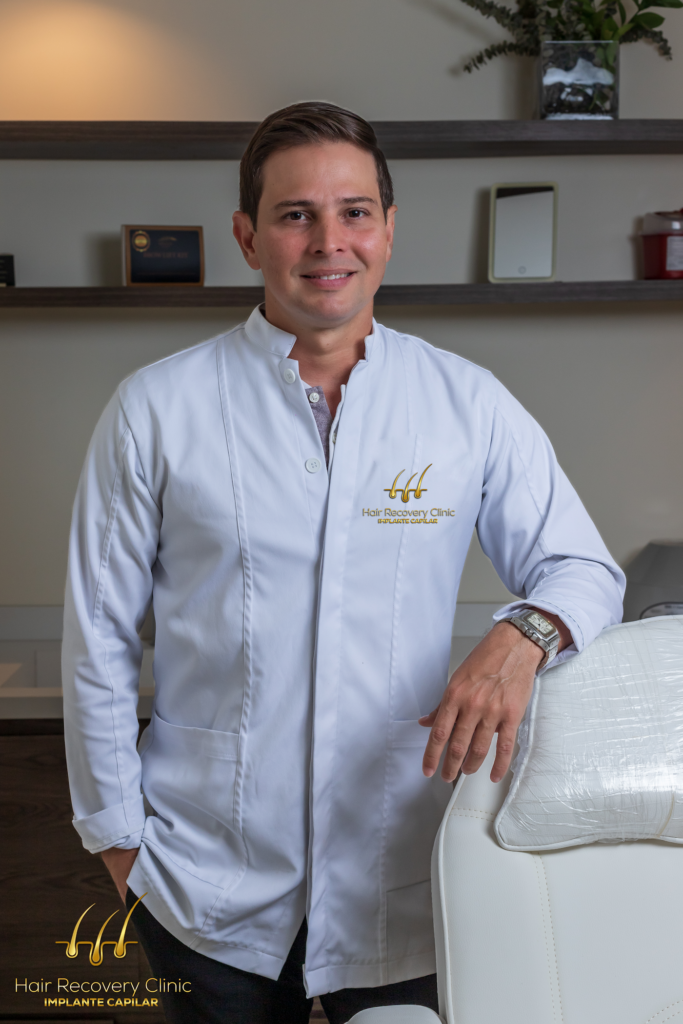 Hair Recovery Clinic I Trasplante y microinjerto de cabello – Restauración capilar gallery photo