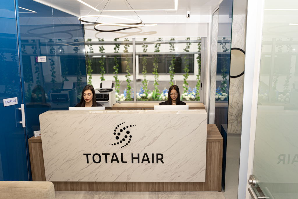 Total Hair Colombia — clinic photo from Google Maps