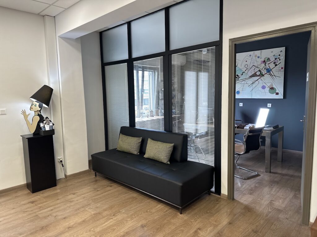 Advanced Hair Clinics gallery photo