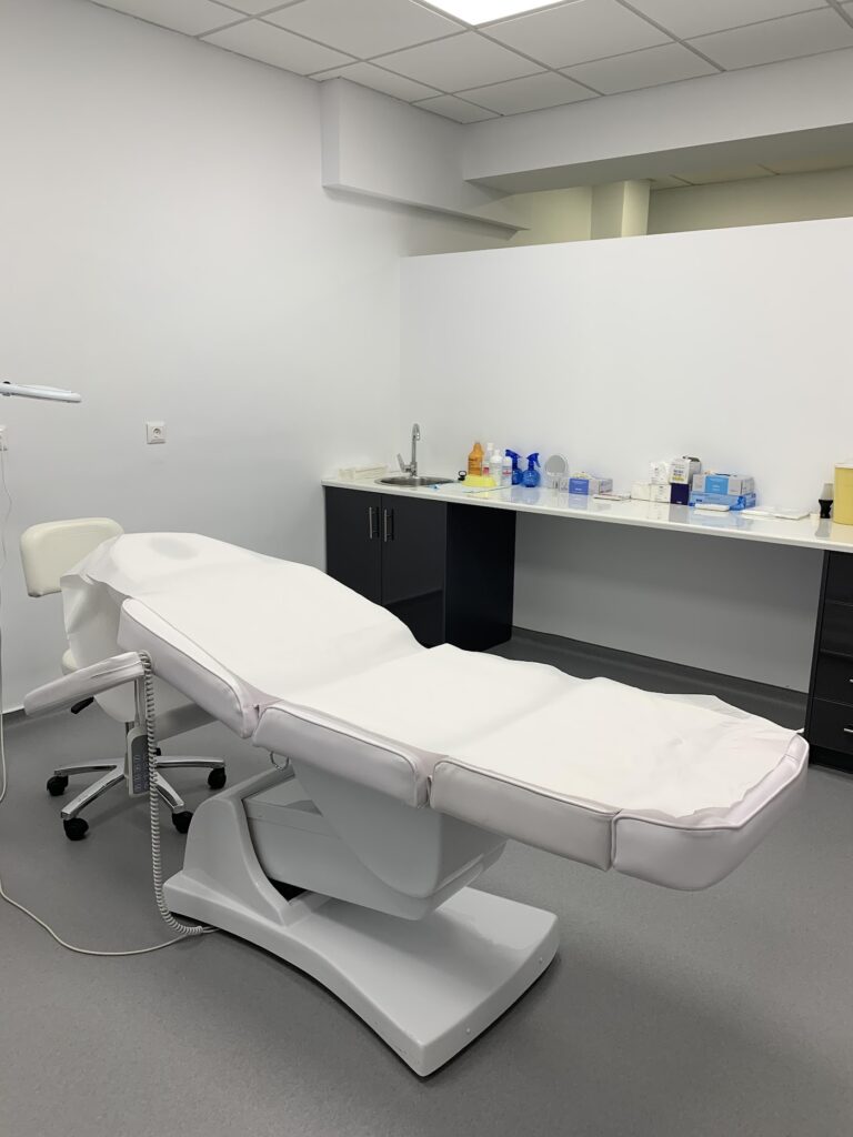 Advanced Hair Clinics gallery photo